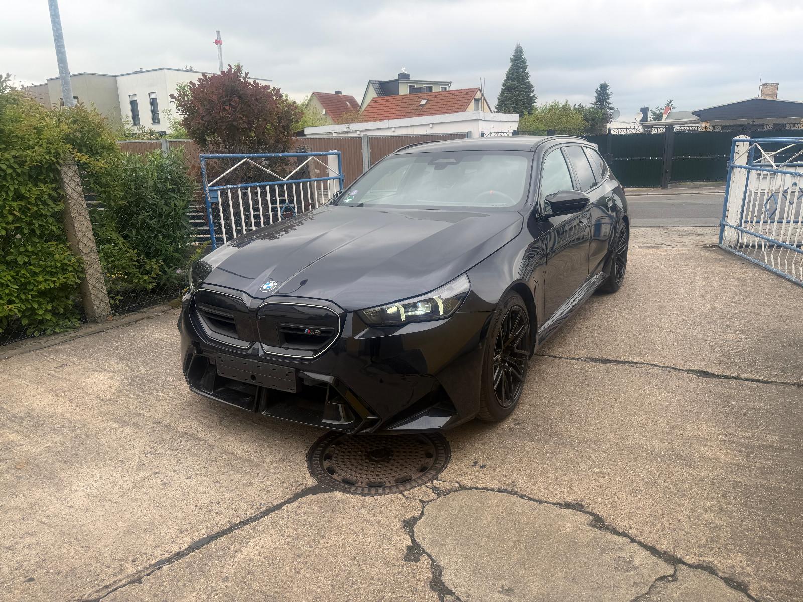 BMW M5 Touring/Laser/Leder/Carbon Bowers/AGA