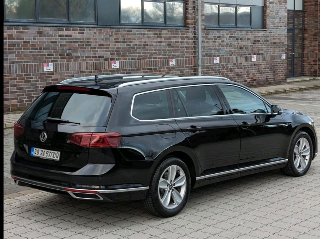 Image of Volkswagen Passat Variant