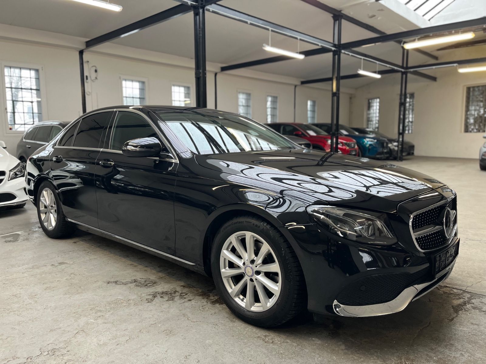 MERCEDES-BENZ E 200 Limousine Avantgarde *WIDE*MULTIBEAM*180°*