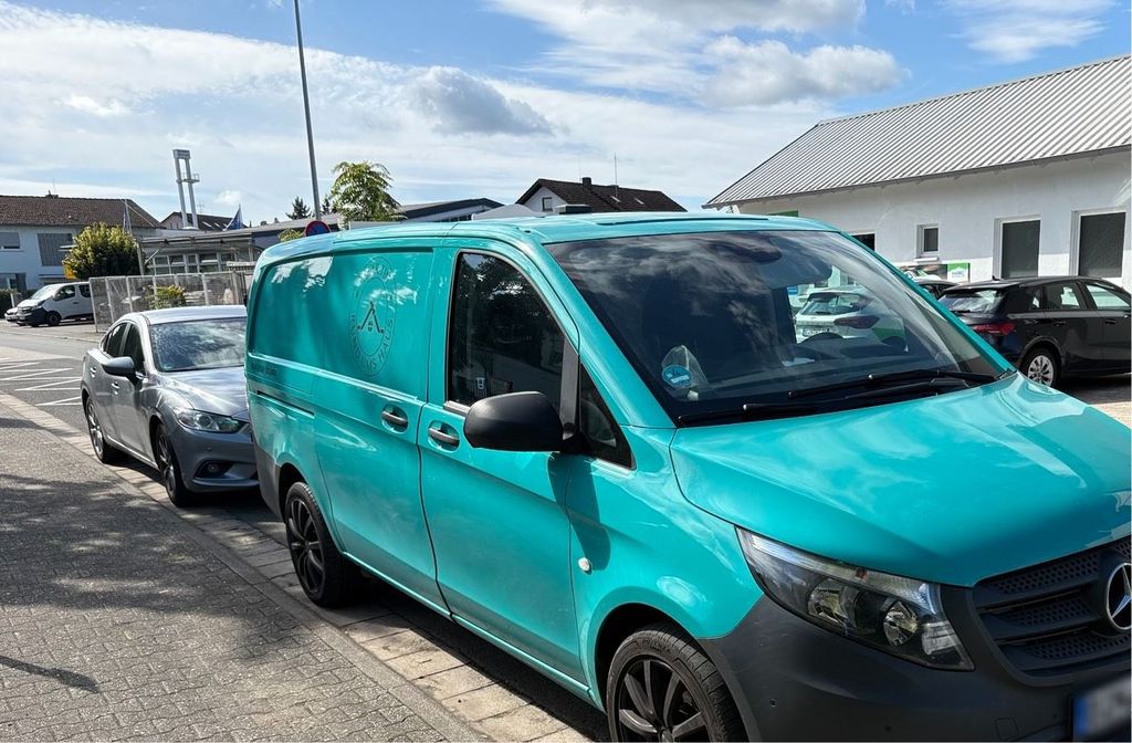Image of Mercedes-Benz Vito