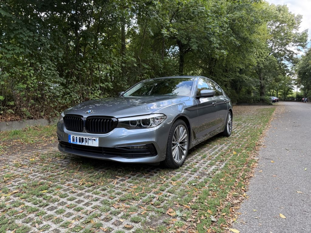 Image of BMW 520