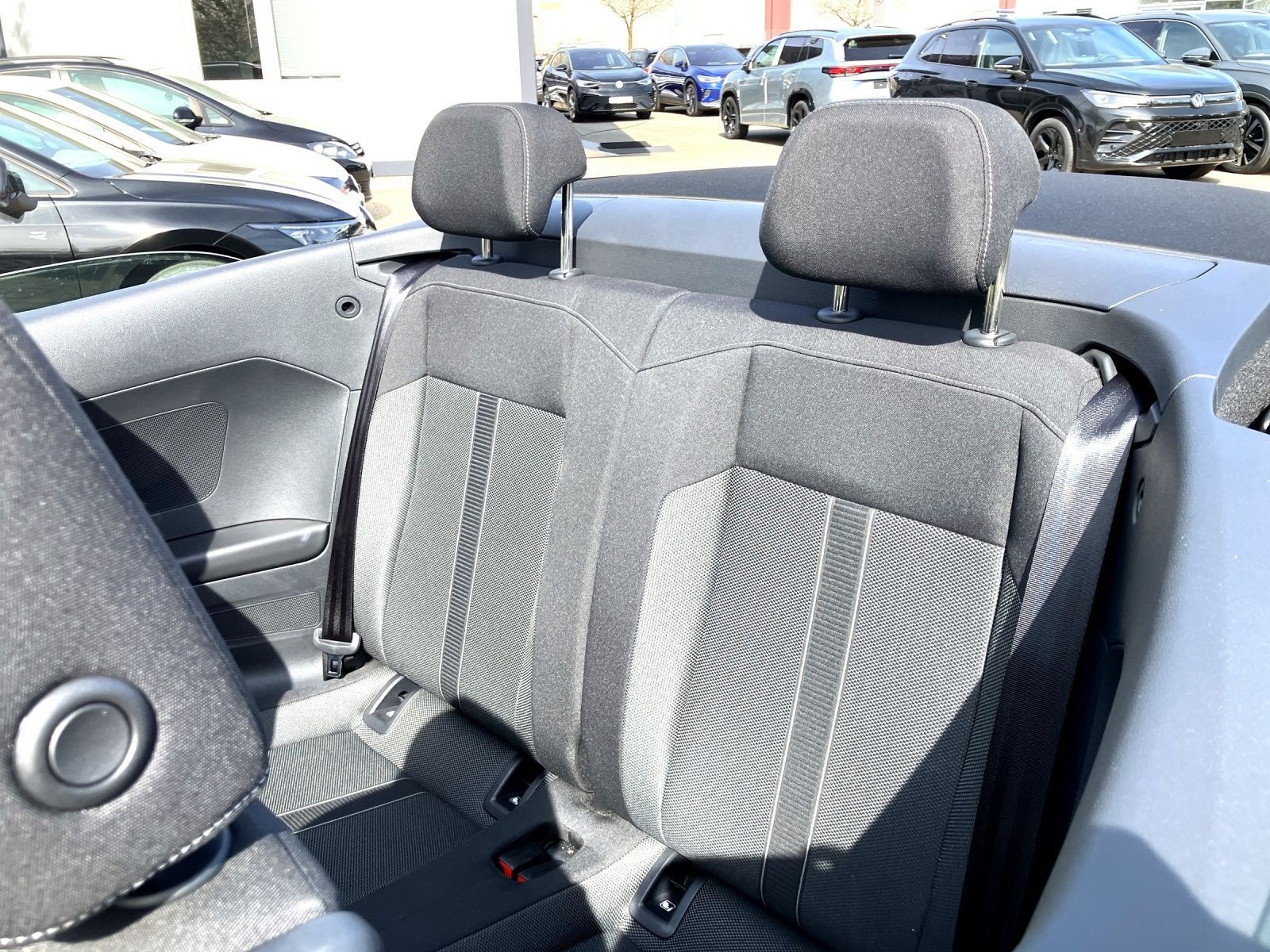 Volkswagen T-Roc - Bild 15