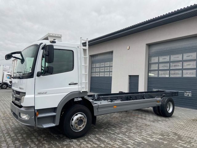 Mercedes-Benz ATEGO 1622  FAHRGESTELL 152734 KM.