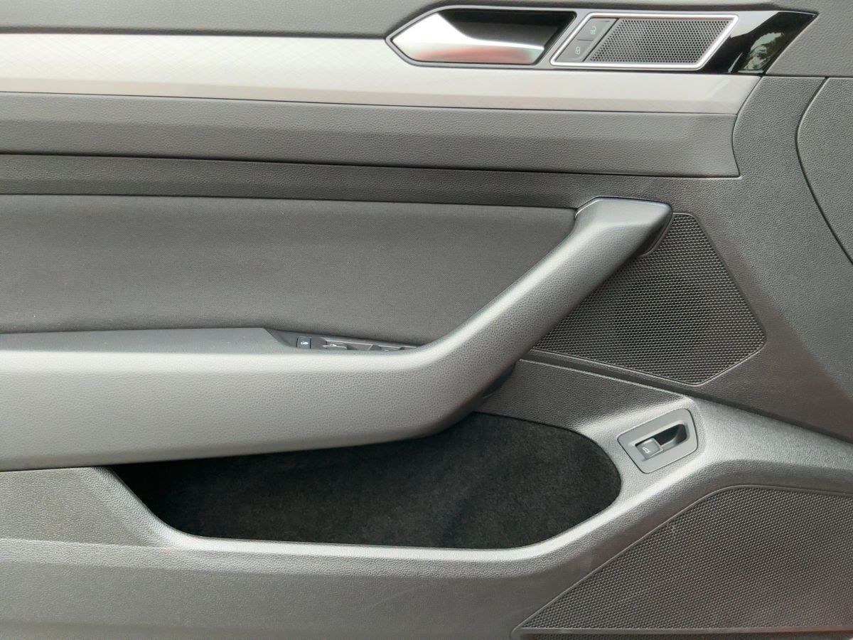 Volkswagen Passat Variant - Bild 19