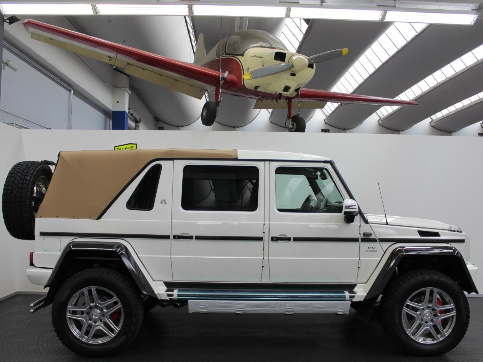 Fahrzeugabbildung Mercedes-Benz G650 Maybach Landaulet/ON STOCK/1 OF 99 LIMITED