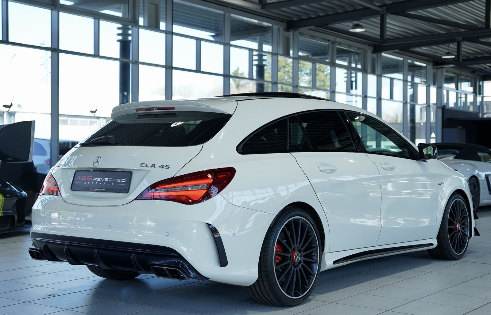 Mercedes Benz Cla 45 Amg Shooting Brake
