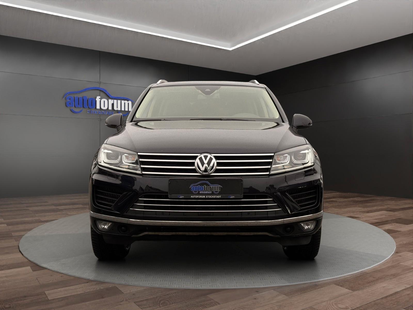 Volkswagen Touareg V6 TDI 4M AHK°ACC°PANO°STANDHZNG°4xSHZ