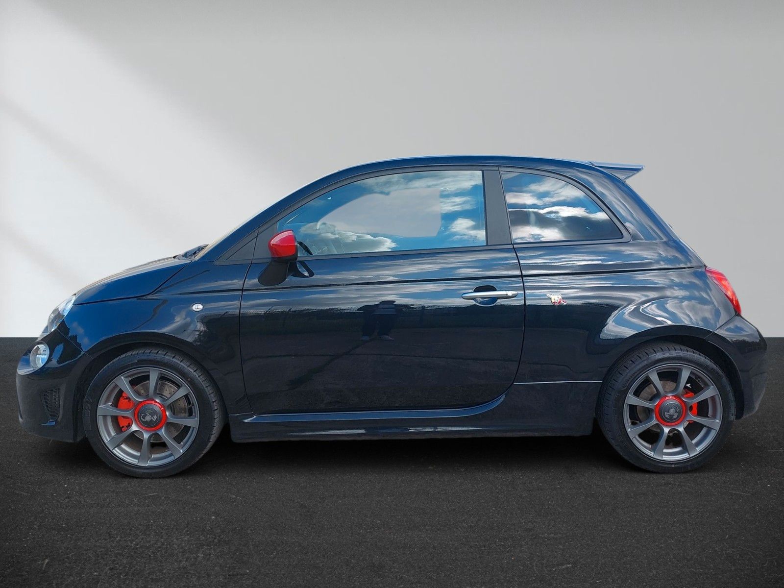 Abarth RED EDITION CARPLAY PDC SPORT-FAHRWERK – Bild 9