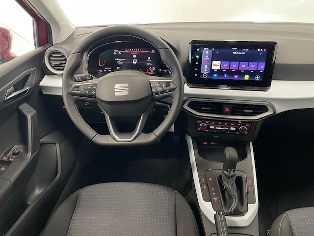Fahrzeugabbildung SEAT Arona Style Navi Digitales Cockpit LED Apple Car
