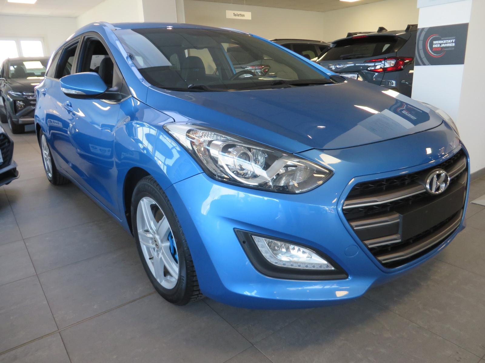 Hyundai i30 cw 1.6CRDi Passion *Sitzheiz *Lenkradheiz