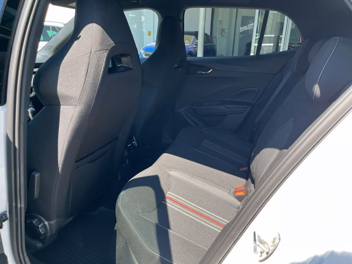 Skoda Fabia 130 LED/SHZ/SMARTLINK/RFK/TRAVEL/ GARANTIE, миниатюра 6