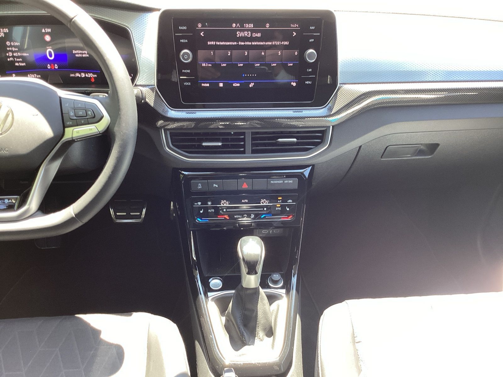 Volkswagen T-Cross - Bild 12