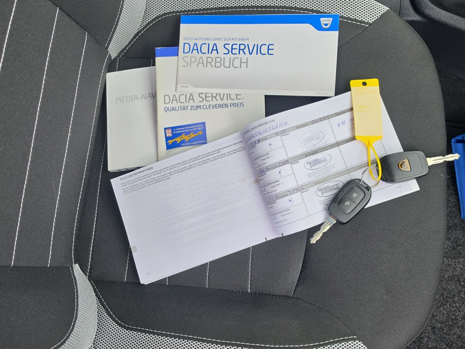 Fahrzeugabbildung Dacia Sandero II Stepway Prestige aus 1.Hand