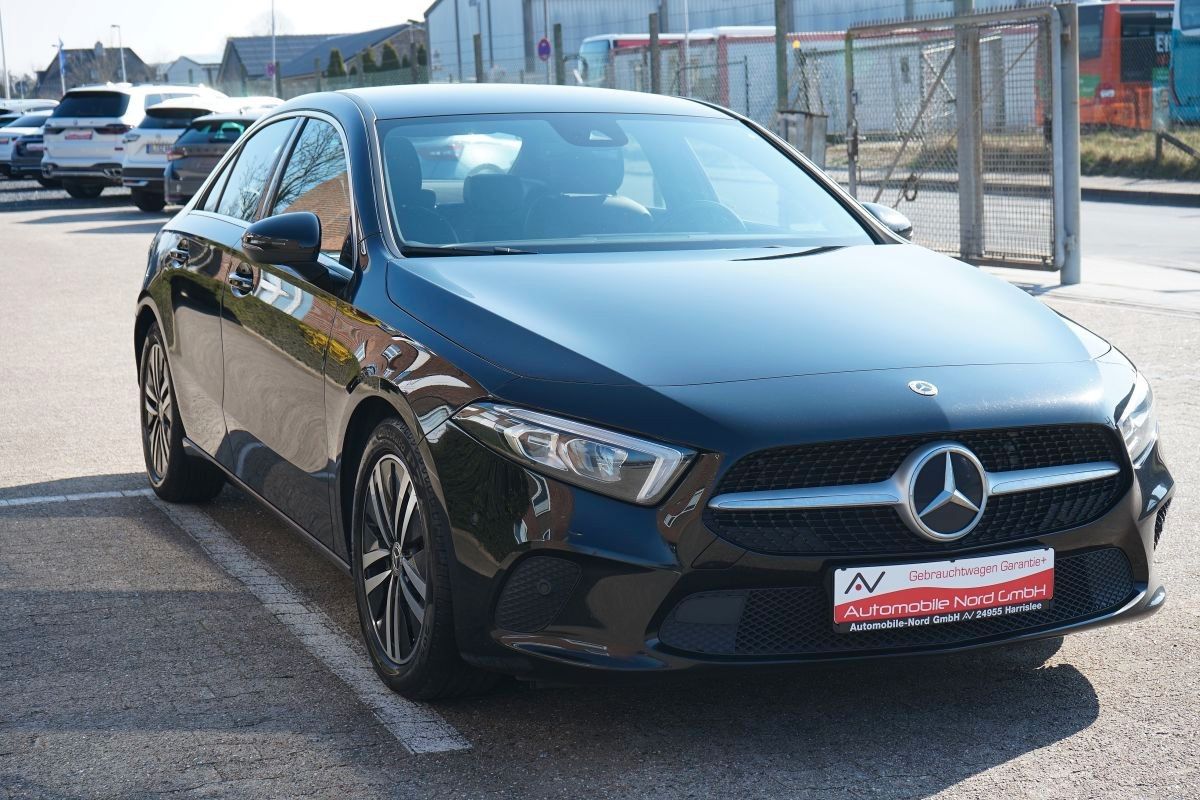 Fahrzeugabbildung Mercedes-Benz A 200 d A -Klasse Lim.Progressive*Service Neu