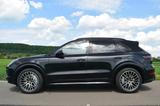 Porsche Cayenne Turbo SportDesign 18-W. Pano Chrono 4RL - Porsche Cayenne: Schwarz