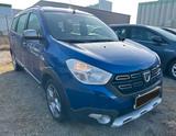 Dacia Lodgy Stepway Selection 7-SITZE - Dacia Lodgy: Stepway Selection