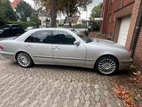 Mercedes-Benz Mercedes W210 E 240 - gebrauchte Mercedes-Benz E 240 aus dem Jahr 2000