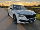 Skoda Kamiq 1.5 TSI, DSG, AHK, TÜV neu, 8-fach Bereift