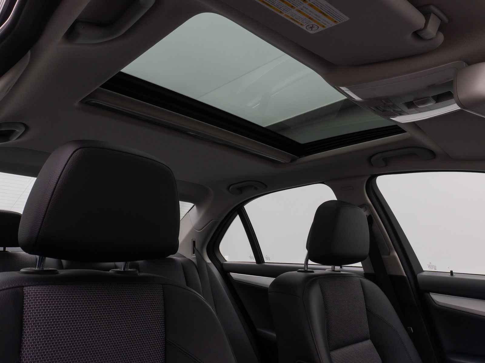 Fahrzeugabbildung Mercedes-Benz C 200 CDI Avantgarde Limo Schiebedach SHZ