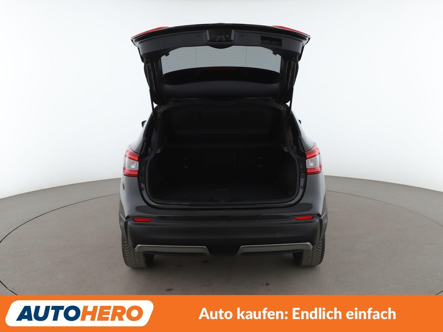 Nissan Qashqai 1.3 DIG-T N-Connecta*NAVI*CAM*TEMPO*PDC*