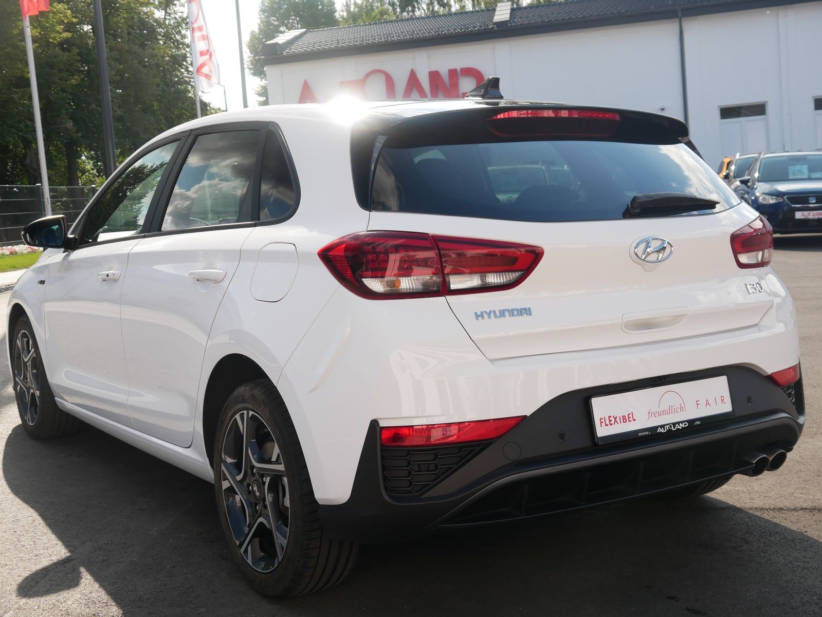 Hyundai i30 1.0 N Line Mild-Hybrid Panorama Tempomat imagem 3