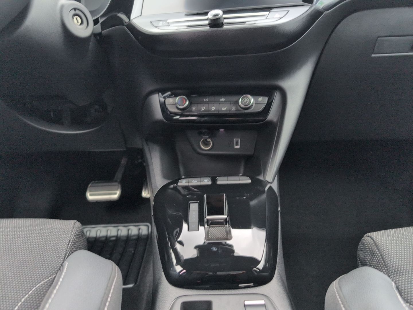 Opel Corsa - Bild 11