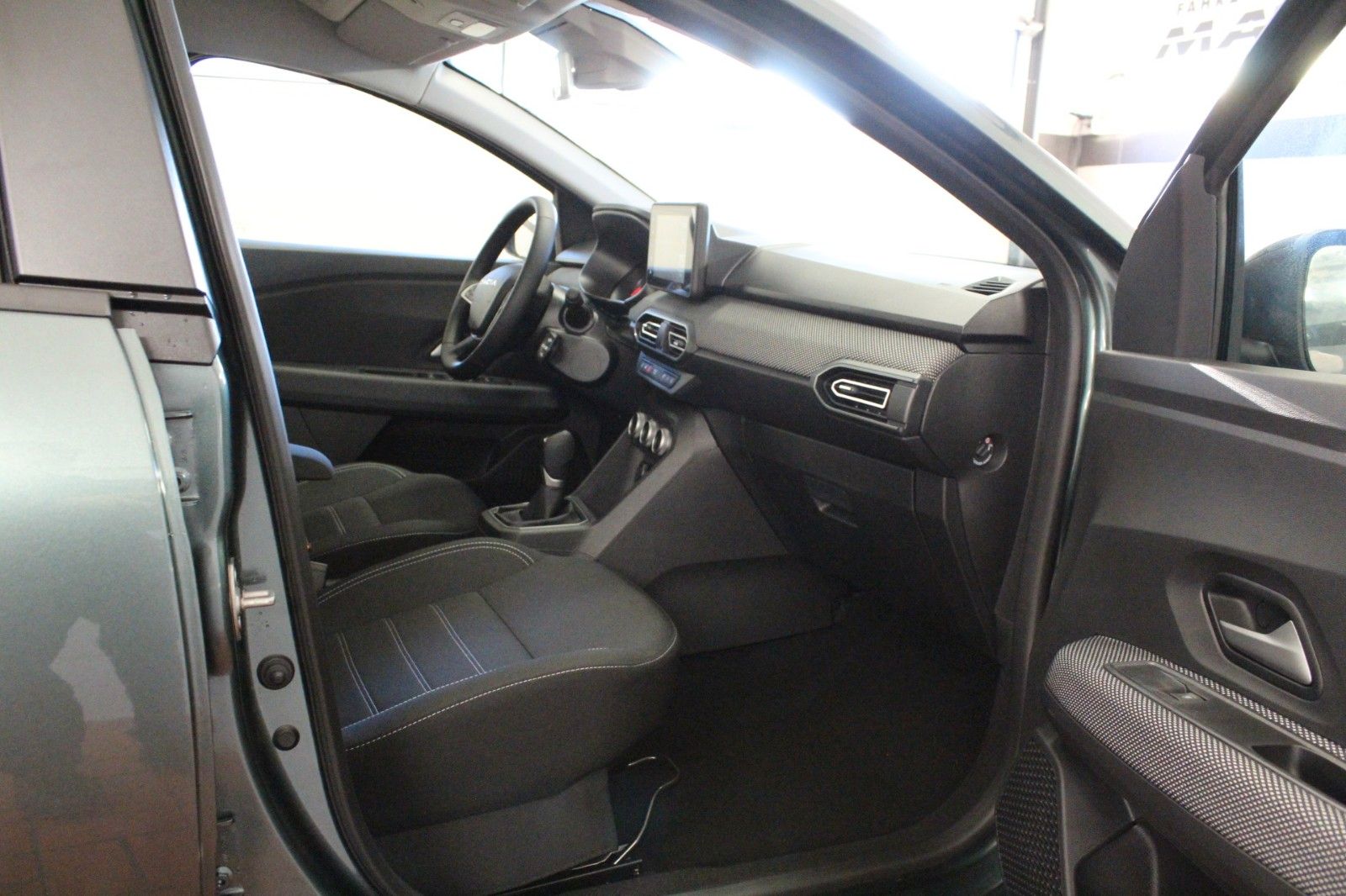 Fahrzeugabbildung Dacia Sandero TCe 90 auto Journey *Komfort-Paket*Sitzh