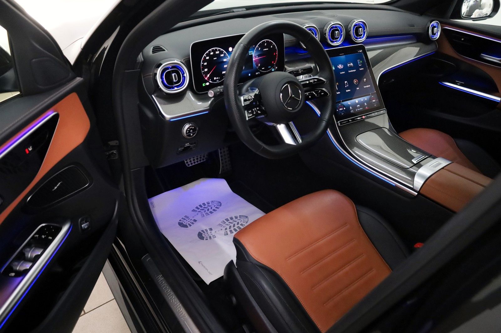 Fahrzeugabbildung Mercedes-Benz C 300 d T AMG,Leder,Navi,LED,SH,Kamera,AHK SR+WR