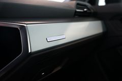 AUDI Q3 40 TFSI quattro S line | MMI Navi | Matrix AUDI Q3 40 TFSI quattro S line | MMI Navi | Matrix