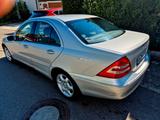 Mercedes-Benz C 180 C -Klasse Lim. C 180 Kompressor KLIMA AHK - gebrauchte Mercedes-Benz C 180 aus dem Jahr 2002