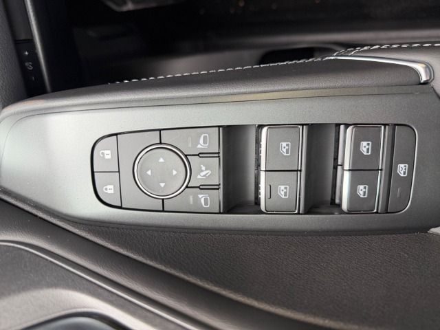 Fahrzeugabbildung Nissan QASHQAI 1.3 DIG-T MHEV 140 PS MT 4x2 N-Connecta