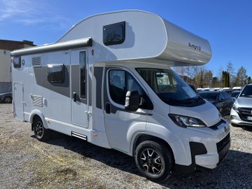Sunlight A 68 6 Personen Camper 