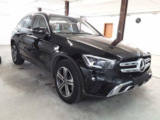 Mercedes-Benz GLC 220 4Matic Leder Distr.+ Navi Off-Road BLIS