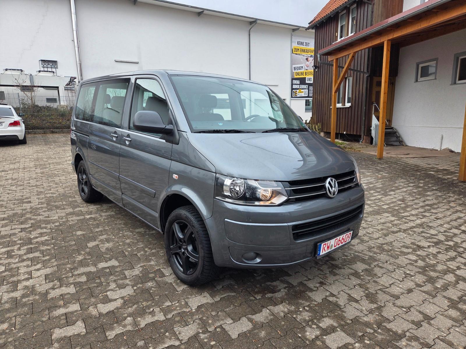 Volkswagen T5 Transporter Bus Caravelle Comfortline