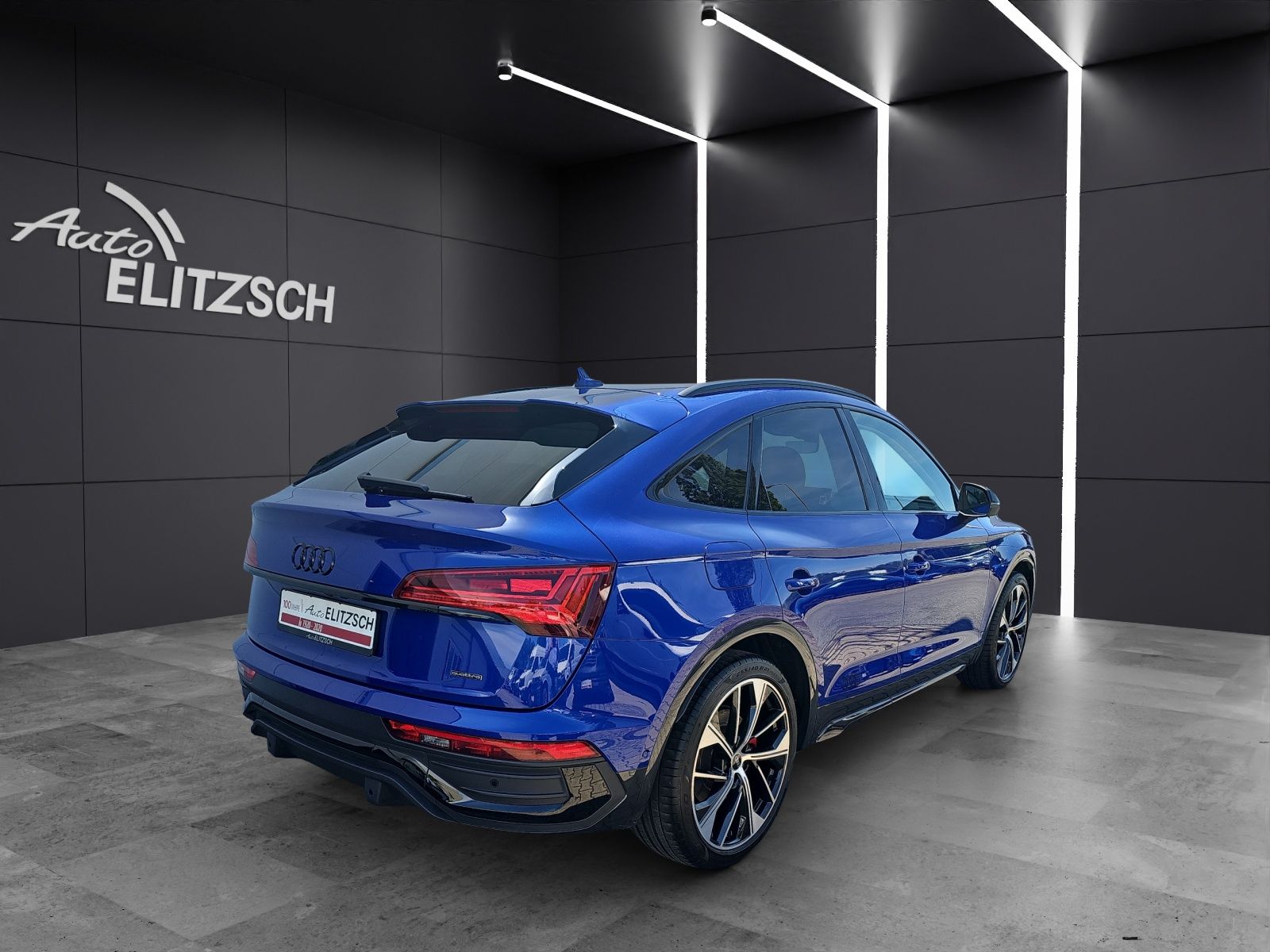 Fahrzeugabbildung Audi Q5 Sportback S line 40 TDI quattro, LUFT MATRIX