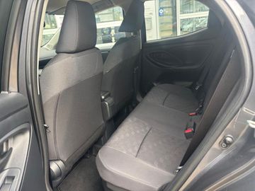 Toyota Yaris - 11
