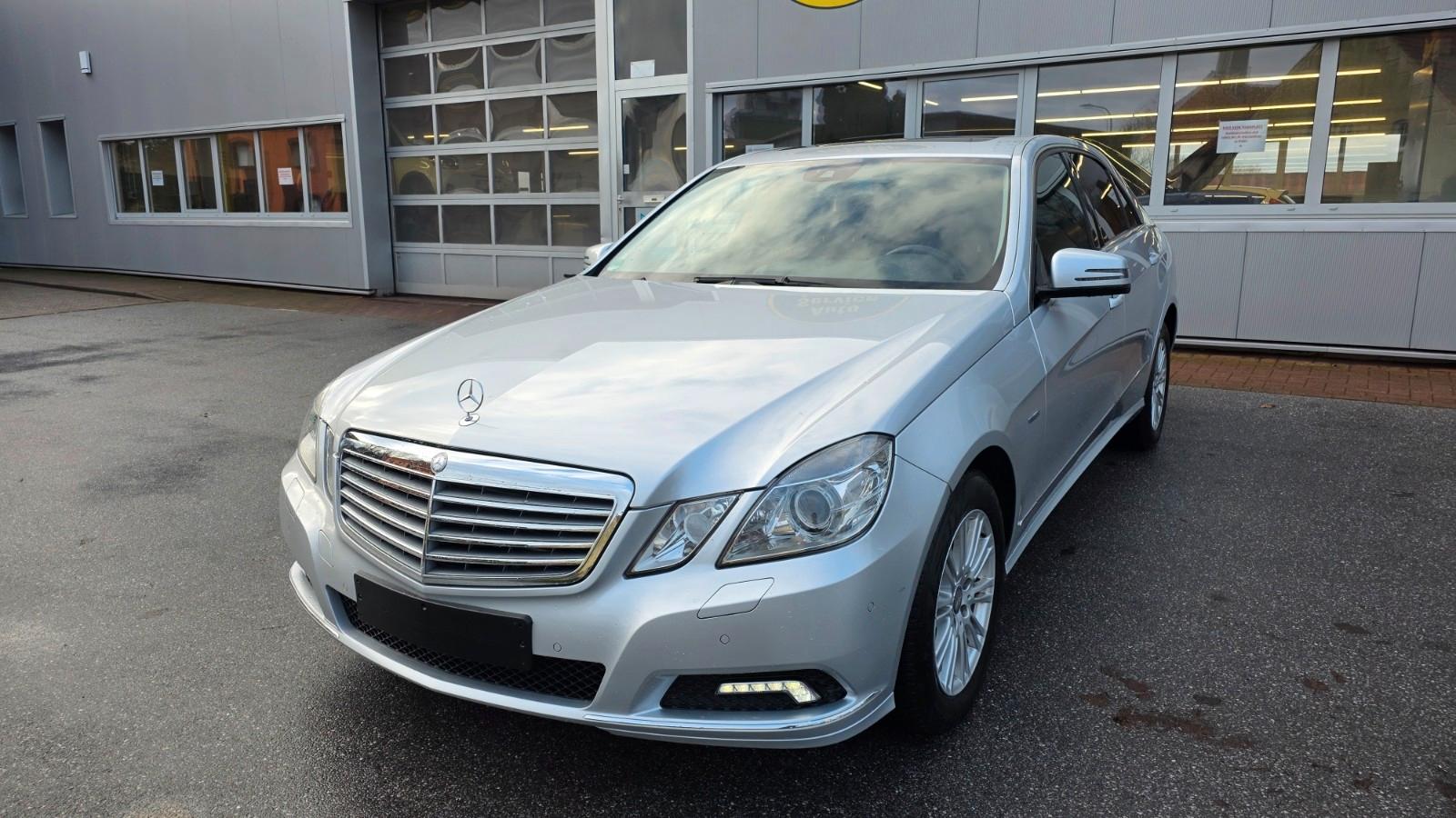 Mercedes-Benz E 350 CDI BlueEfficiency Limo., Automatik, AHK