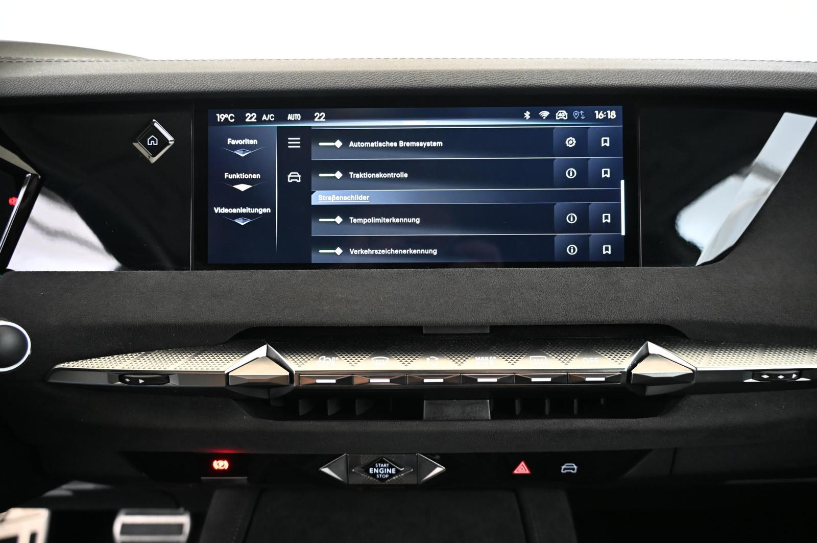 DS Automobiles DS4 1.6 E-Tense 225 Performance UVP 50.000 EUR