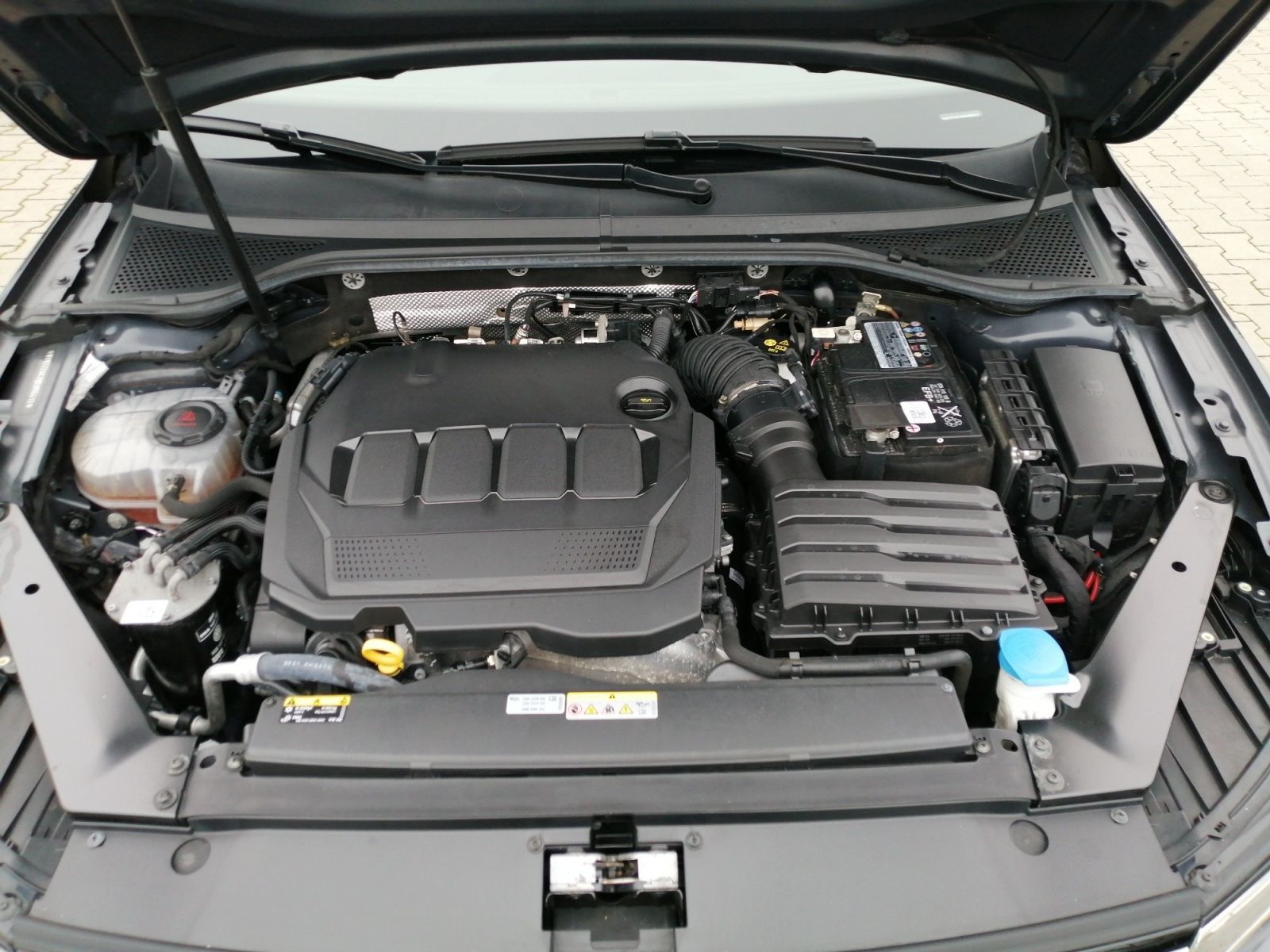 Volkswagen Passat Variant - Bild 10