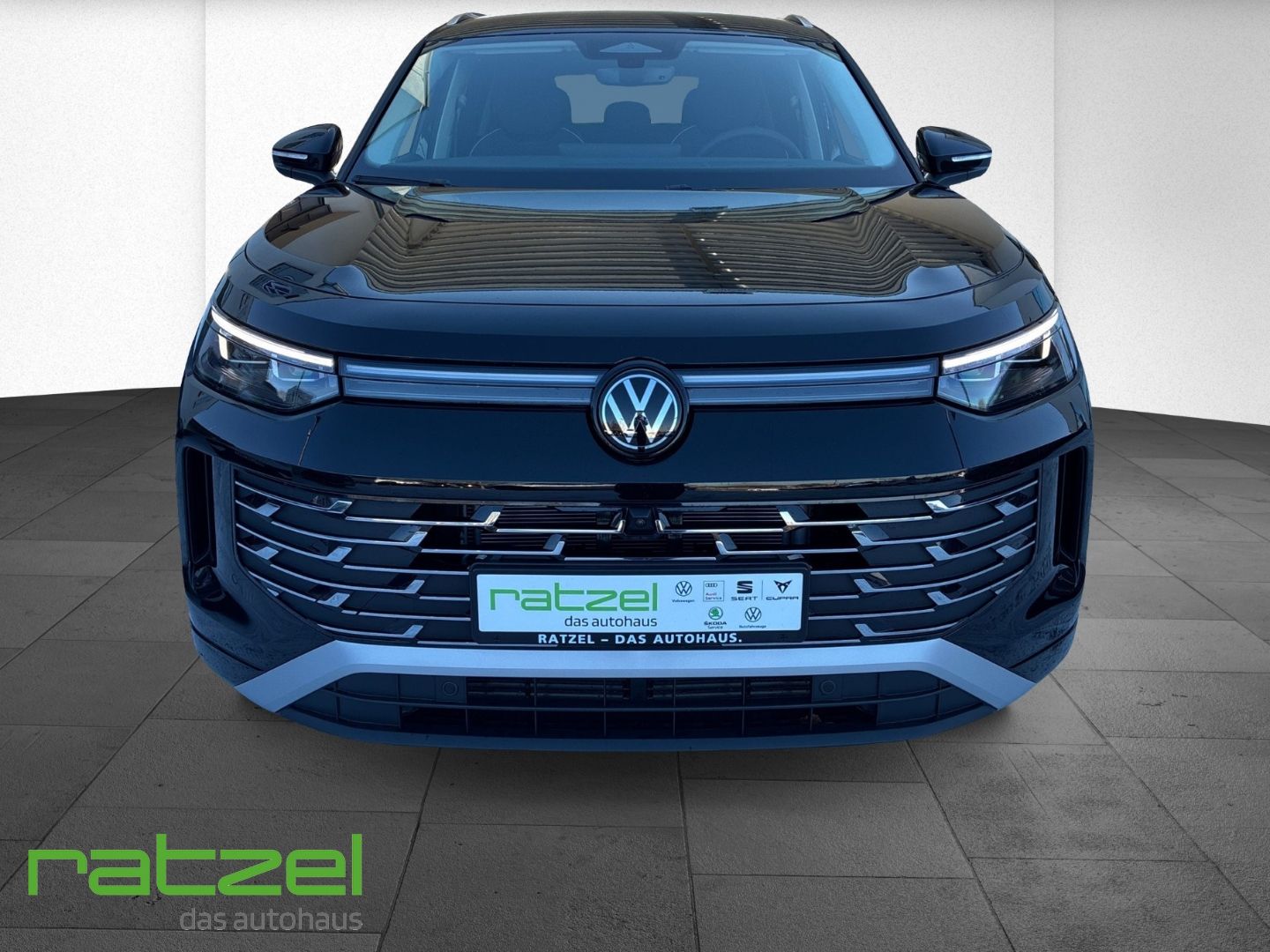 Fahrzeugabbildung Volkswagen Tayron ELEGANCE 2.0 TDI AHK+LED+Navi+Kamera+PDC