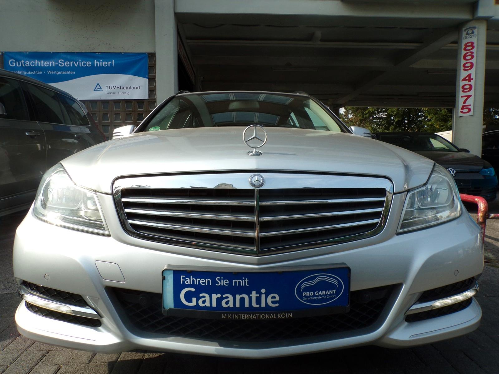 Mercedes-Benz C 180 T CGI BlueEfficiency Navi E-Paket SHZ