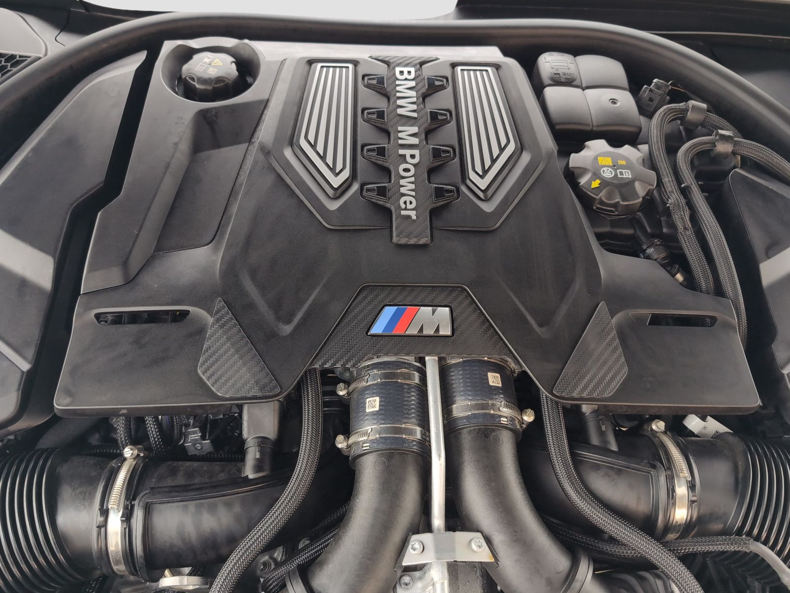 BMW M8 - Bild 16