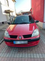 Renault Clio 1.2 Benzin mit Tüv - Renault Clio aus 2004: 1.2