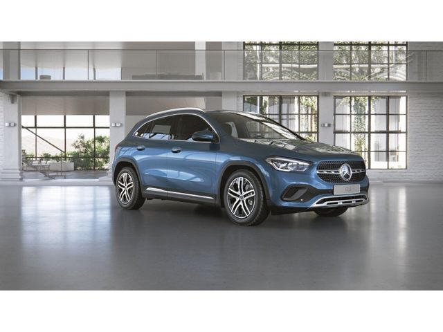 Mercedes-Benz GLA 180 d Progressive Head-up Distronic Keyless