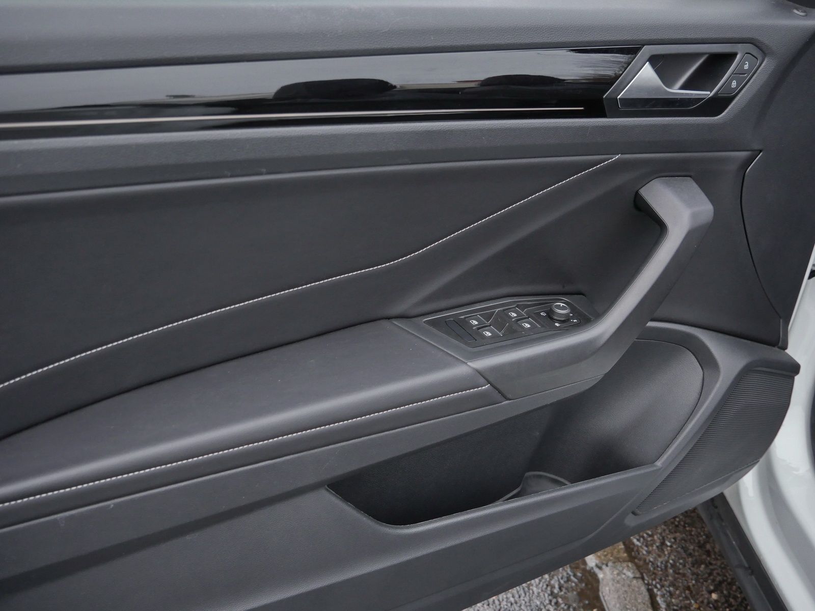 Volkswagen T-Roc - Bild 21