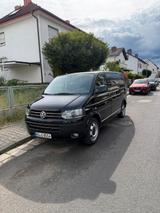 Volkswagen VW T5 Multivan - unser Familienheld mit Mo... - VW T5 Multivan in Frankfurt
