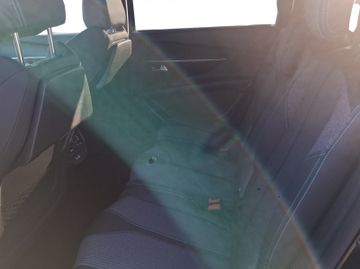 Peugeot 5008 Allure Pack 1.2 136 Kam.+KeyLess+LED+Navi