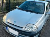 Renault Clio Initiale - gebrauchte Renault Clio aus dem Jahr 2001