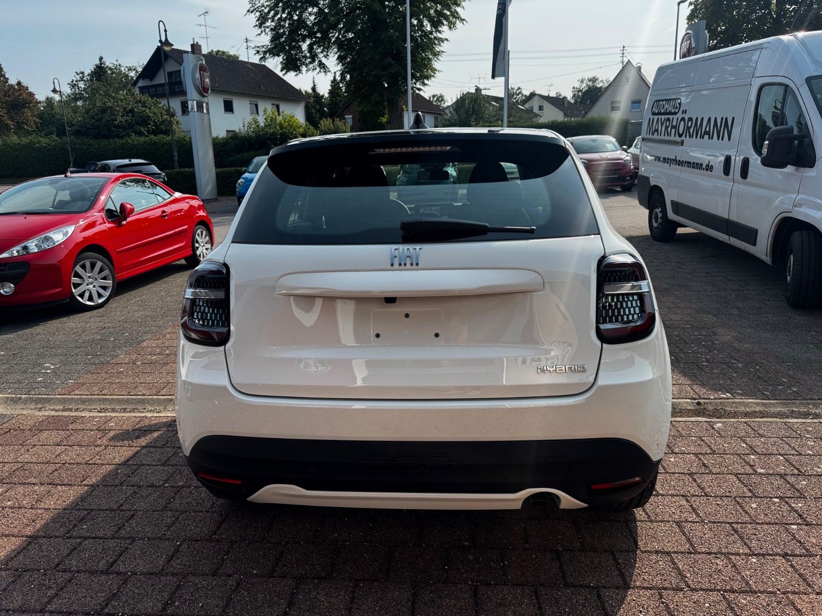 Fahrzeugabbildung Fiat 600 1.2 Automatik 100PS Sonderedi. NAVI KAMERA