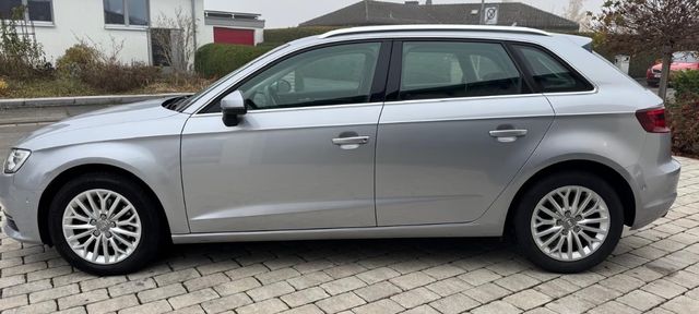 Audi A3 Sportback ambiente